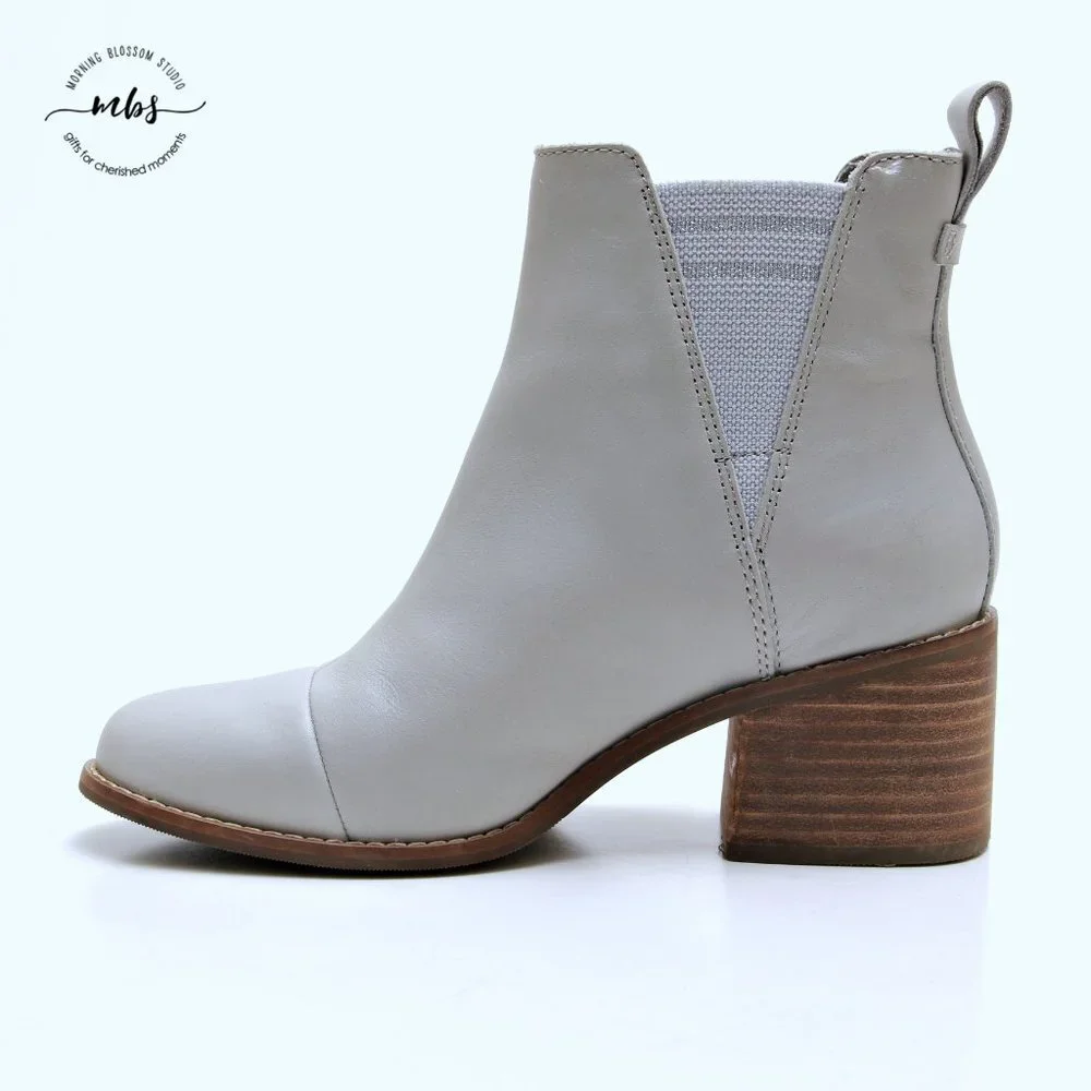 Toms women size